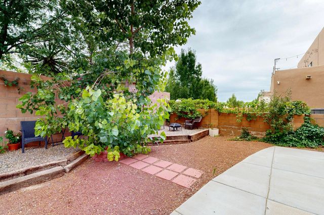 3032 Cochiti Street NE, Rio Rancho, NM 87144