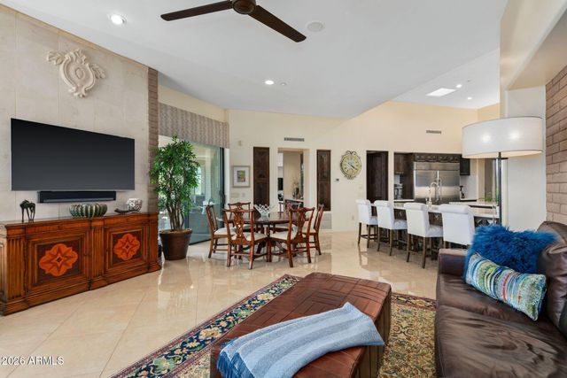 9719 E MADERA Drive, Scottsdale, AZ 85262