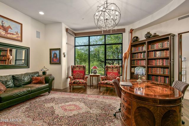 9719 E MADERA Drive, Scottsdale, AZ 85262