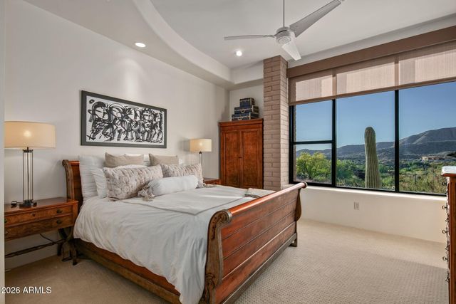 9719 E MADERA Drive, Scottsdale, AZ 85262