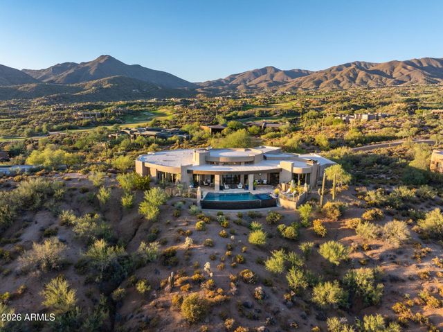 9719 E MADERA Drive, Scottsdale, AZ 85262