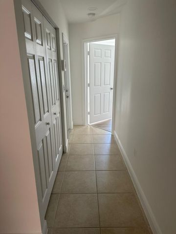 2121 NW 99 WAY, Sunrise, FL 33322