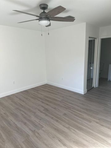 2121 NW 99 WAY, Sunrise, FL 33322