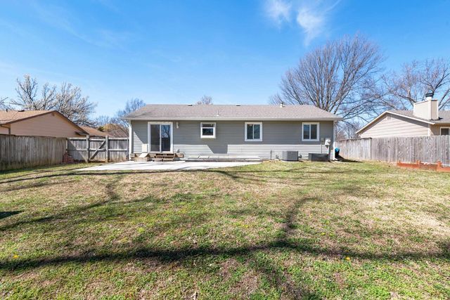 534 Shefford, Wichita, KS 67212