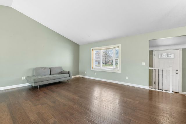 534 Shefford, Wichita, KS 67212