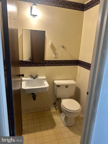 19208 DEEP RUN CT, Germantown, MD 20876