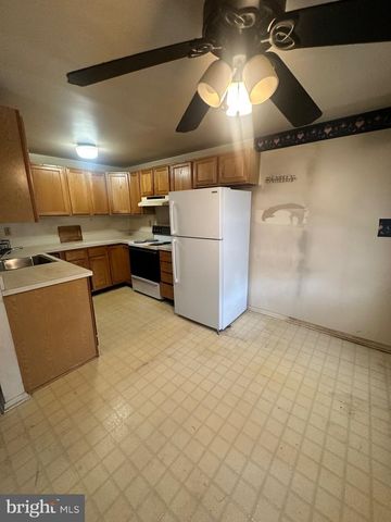 19208 DEEP RUN CT, Germantown, MD 20876