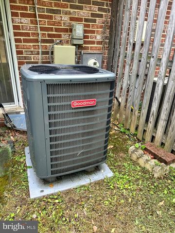 19208 DEEP RUN CT, Germantown, MD 20876
