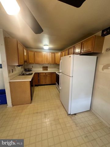 19208 DEEP RUN CT, Germantown, MD 20876