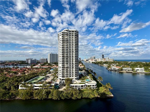 20515 E Country Club Dr 1642, Aventura, FL 33180