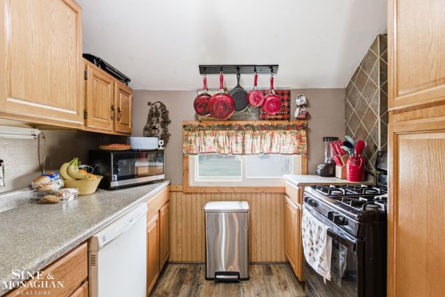 3925 W Water Street, Port Huron Twp, MI 48060