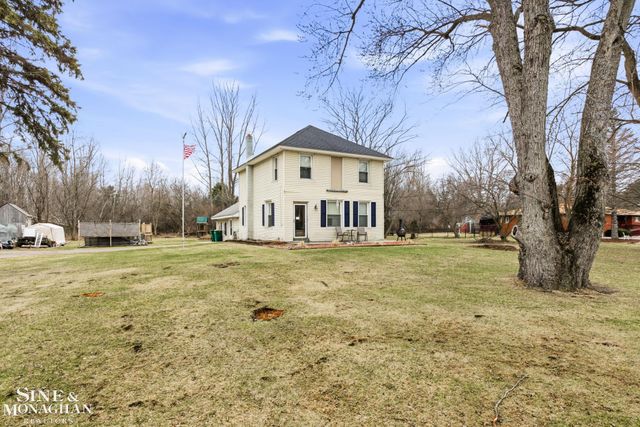 3925 W Water Street, Port Huron Twp, MI 48060