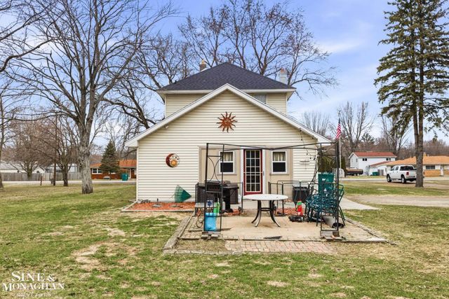 3925 W Water Street, Port Huron Twp, MI 48060