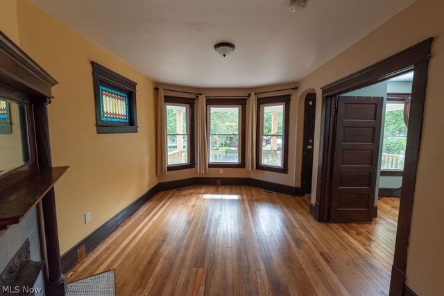 1362 W 59th Street, Cleveland, OH 44102