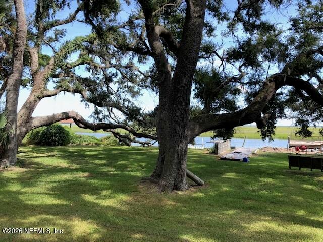 97098 PIRATES POINT Road, Yulee, FL 32097
