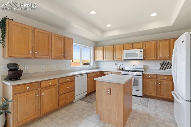 2245 Reed Grass Way, Colorado Springs, CO 80915