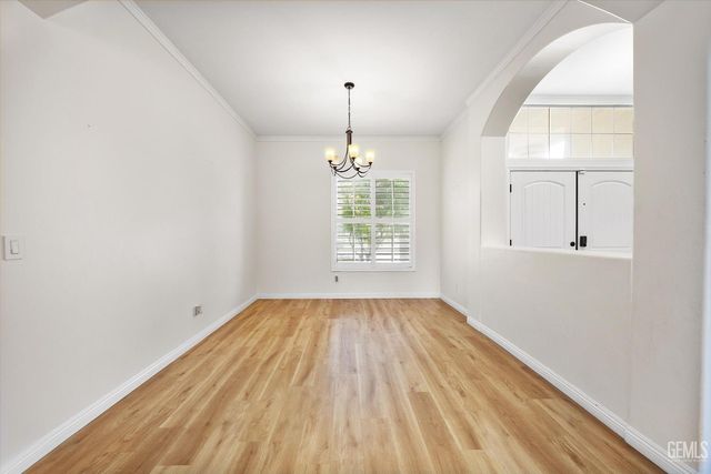10717 Rising Sun Drive, Bakersfield, CA 93312