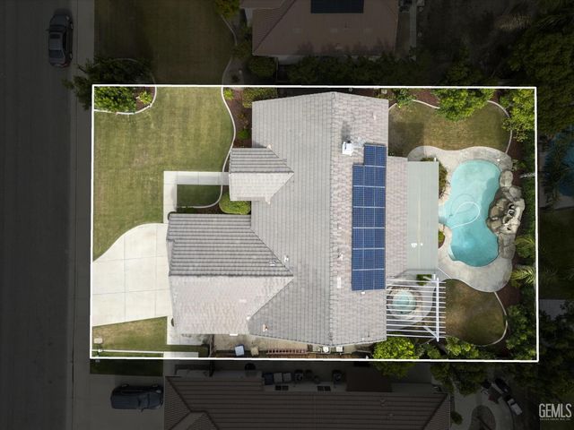 10717 Rising Sun Drive, Bakersfield, CA 93312