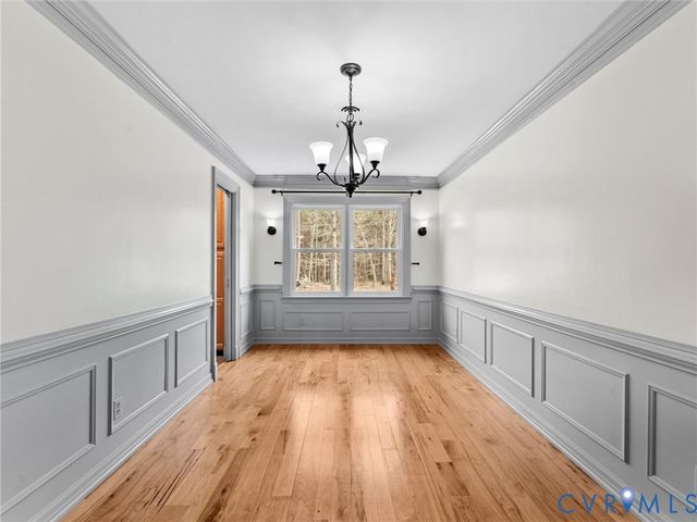 425 Starview Ln, Gum Spring, VA 23065