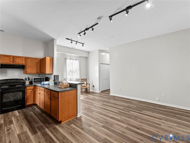 425 Starview Ln, Gum Spring, VA 23065