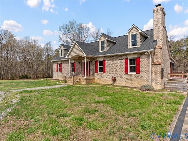 425 Starview Ln, Gum Spring, VA 23065