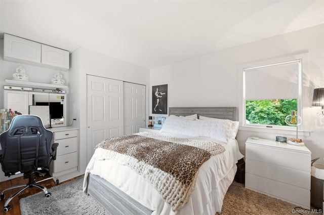 863 Lake Road, Huntington, NY 11743
