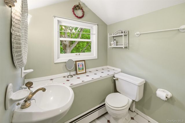 863 Lake Road, Huntington, NY 11743