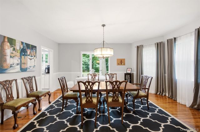 863 Lake Road, Huntington, NY 11743