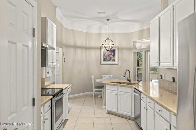 8523 HAMPTON LANDING Drive, Jacksonville, FL 32256