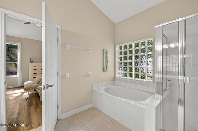 8523 HAMPTON LANDING Drive, Jacksonville, FL 32256