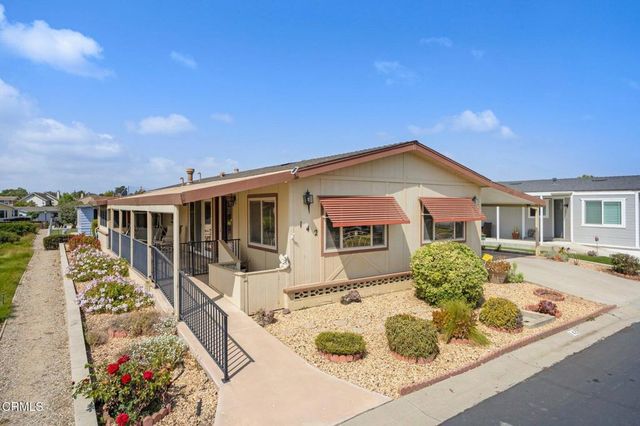 142 Poinsettia Gardens Drive 142, Ventura, CA 93004