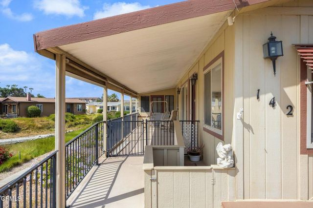 142 Poinsettia Gardens Drive 142, Ventura, CA 93004