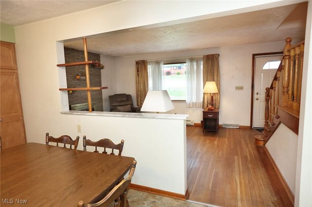 3620 Pennsylvania Ave, Weirton, WV 26062