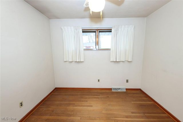 3620 Pennsylvania Ave, Weirton, WV 26062