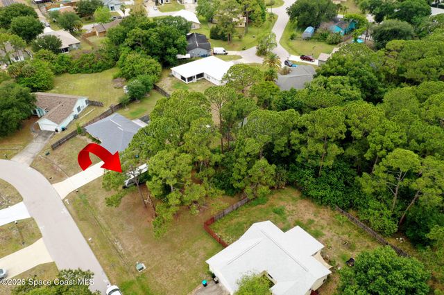 1220 Stadt Road NW, Palm Bay, FL 32907