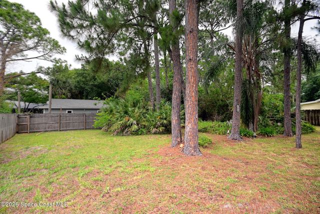 1220 Stadt Road NW, Palm Bay, FL 32907