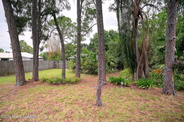 1220 Stadt Road NW, Palm Bay, FL 32907