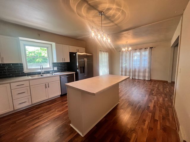 8909 19th Street W, Rock Island, IL 61201