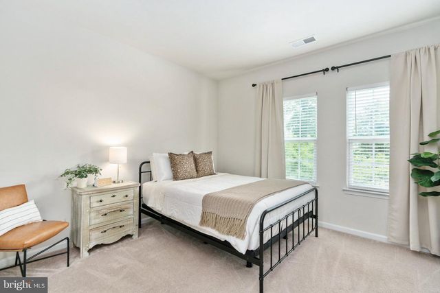 533 VIEW POINT WAY, Fredericksburg, VA 22405