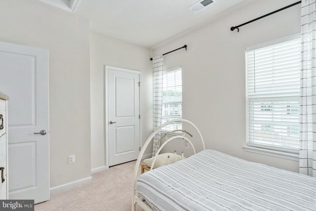 533 VIEW POINT WAY, Fredericksburg, VA 22405