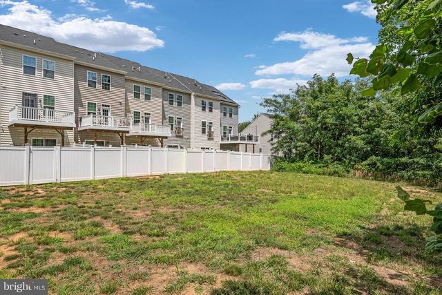 533 VIEW POINT WAY, Fredericksburg, VA 22405