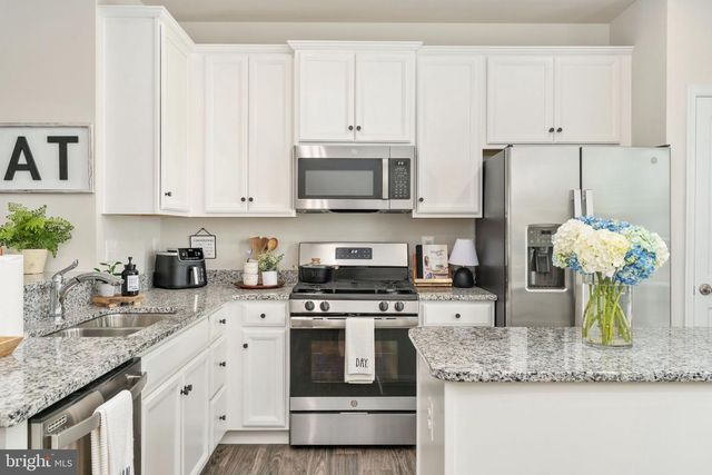 533 VIEW POINT WAY, Fredericksburg, VA 22405