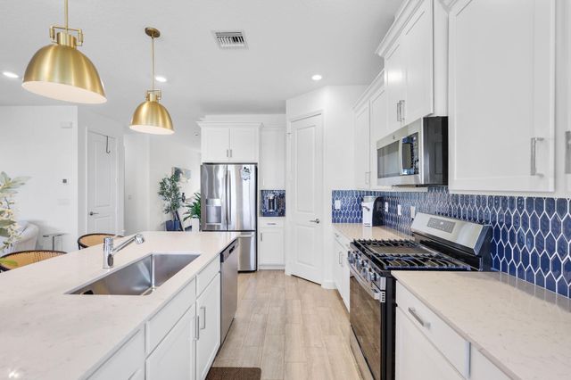 1541 Wandering Willow Way, Loxahatchee, FL 33470