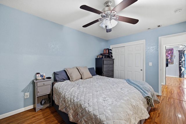 2221 S Akers Street, Visalia, CA 93277