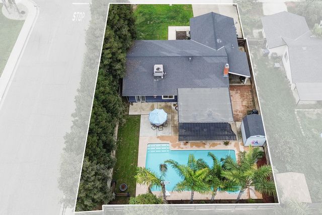 2221 S Akers Street, Visalia, CA 93277