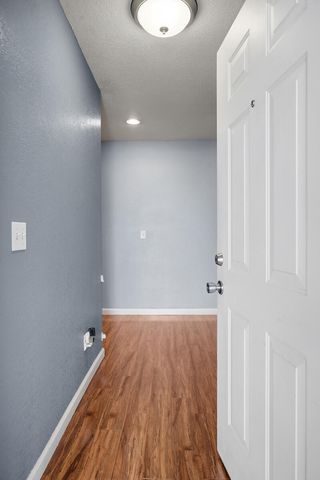 2221 S Akers Street, Visalia, CA 93277