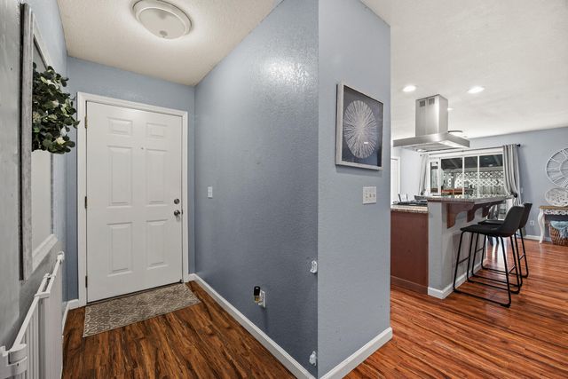 2221 S Akers Street, Visalia, CA 93277