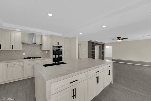 8300 Antler Ridge Avenue, Las Vegas, NV 89149