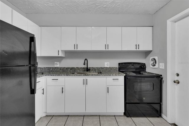 1629 W OAK RIDGE ROAD 1629D, Orlando, FL 32809