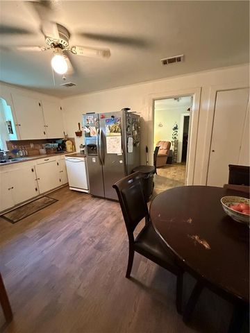 116 WALKER Drive, Pineville, LA 71360